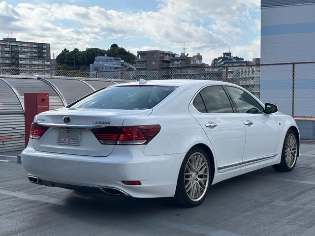 LS LS600h Fスポーツ WORK20AW サンルーフ 本革 電動トランク プレミアムサウンドシステム ドラレコ 純正ナビ TV Rカメラ 前方プリクラッシュセーフティ ディーラー記録簿H30ーR7年 純正AW冬タイヤセット有(5枚目)
