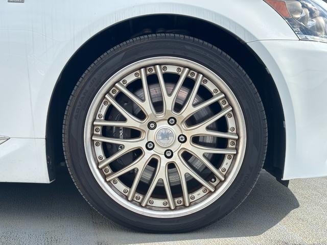 LS LS600h Fスポーツ WORK20AW サンルーフ 本革 電動トランク プレミアムサウンドシステム ドラレコ 純正ナビ TV Rカメラ 前方プリクラッシュセーフティ ディーラー記録簿H30ーR7年 純正AW冬タイヤセット有(12枚目)