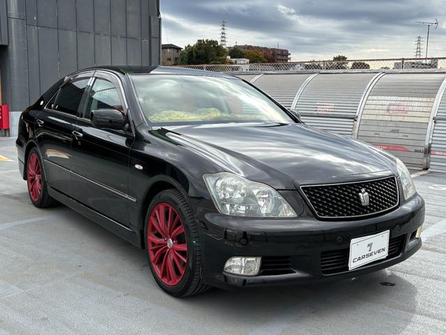 クラウン アスリート　プレミアムエディション　純正ＨＤＤナビ　バックカメラ　レオニス１８インチＡＷ　リア・リアアンダーエアロ　電動シート　シートカバー　ＥＴＣ　スマートキー２個　車両・ナビ取説有り　ディーラー記録簿有り（4枚目）