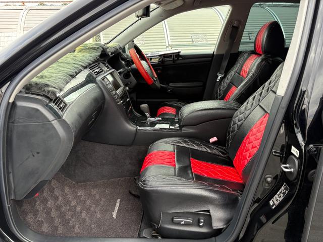 クラウン アスリート　プレミアムエディション　純正ＨＤＤナビ　バックカメラ　レオニス１８インチＡＷ　リア・リアアンダーエアロ　電動シート　シートカバー　ＥＴＣ　スマートキー２個　車両・ナビ取説有り　ディーラー記録簿有り（20枚目）