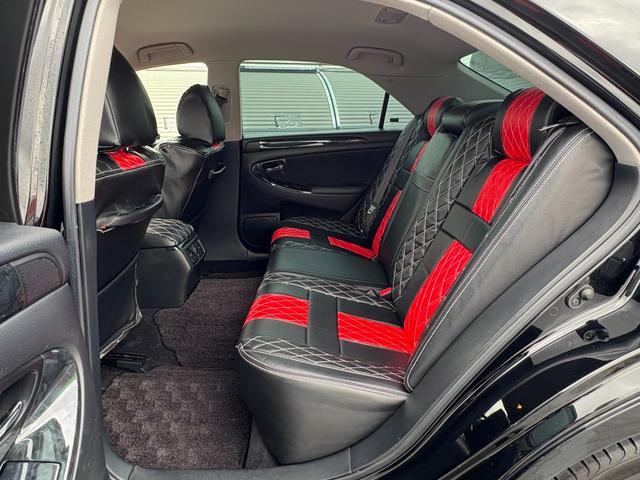 クラウン アスリート　プレミアムエディション　純正ＨＤＤナビ　バックカメラ　レオニス１８インチＡＷ　リア・リアアンダーエアロ　電動シート　シートカバー　ＥＴＣ　スマートキー２個　車両・ナビ取説有り　ディーラー記録簿有り（23枚目）