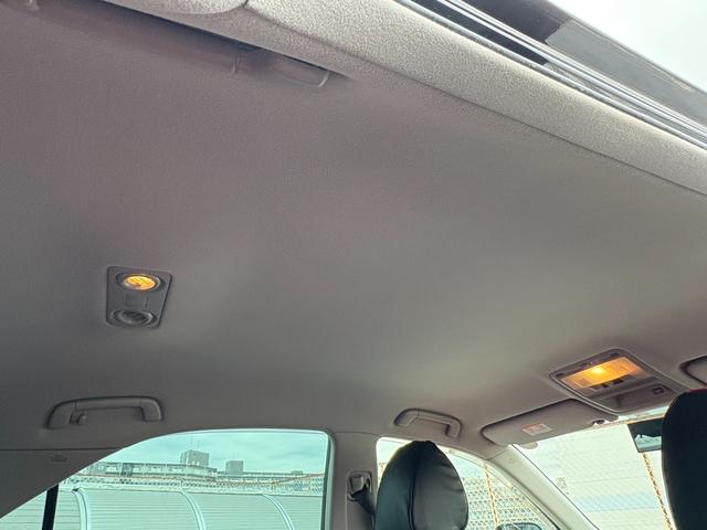 クラウン アスリート　プレミアムエディション　純正ＨＤＤナビ　バックカメラ　レオニス１８インチＡＷ　リア・リアアンダーエアロ　電動シート　シートカバー　ＥＴＣ　スマートキー２個　車両・ナビ取説有り　ディーラー記録簿有り（26枚目）