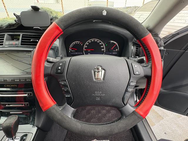 クラウン アスリート　プレミアムエディション　純正ＨＤＤナビ　バックカメラ　レオニス１８インチＡＷ　リア・リアアンダーエアロ　電動シート　シートカバー　ＥＴＣ　スマートキー２個　車両・ナビ取説有り　ディーラー記録簿有り（28枚目）