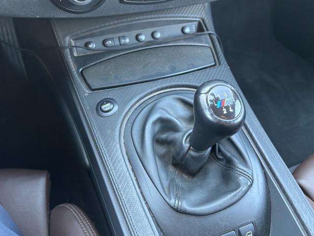 Ｚ４ Ｍロードスター　純正ＨＤＤナビ　スポーツモード　本革シート　電動シート　シートヒーター　ＥＴＣ　ＨＩＤライト　キーレス２個　取説有り　記録簿（Ｈ２１．２３．２５．２６．２７．２８．２９．３０．Ｒ１．３．５．７年）（34枚目）