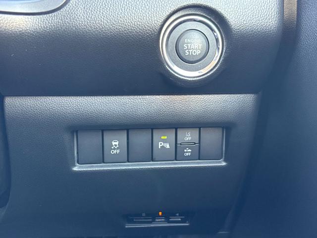 スイフトスポーツ ベースグレード　ワンオーナー　禁煙車　純正メモリナビ　全周囲カメラ　フルセグＴＶ　ＥＴＣ　前後ドラレコ　レーダークルーズ　ブラインドスポット　コーナーセンサー　シートヒーター　純正１７インチＡＷ　スマートキー２個（33枚目）