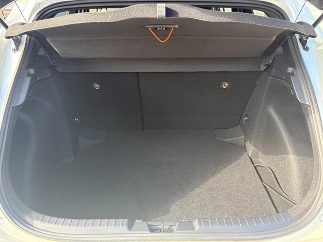 カローラスポーツ Ｇ　Ｚ　ワンオーナー　禁煙車　モデリスタエアロ　純正ＳＤナビ　バックカメラ　フルセグＴＶ　ＥＴＣ　レーダークルーズ　プリクラッシュ　レーンキープ　コーナーセンサー　スマートキー２個　ディー記録簿（Ｒ４．６年）（30枚目）