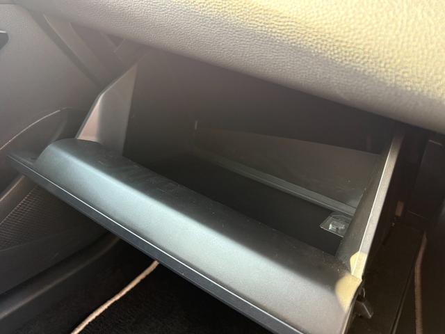 カローラスポーツ Ｇ　Ｚ　ワンオーナー　禁煙車　モデリスタエアロ　純正ＳＤナビ　バックカメラ　フルセグＴＶ　ＥＴＣ　レーダークルーズ　プリクラッシュ　レーンキープ　コーナーセンサー　スマートキー２個　ディー記録簿（Ｒ４．６年）（48枚目）