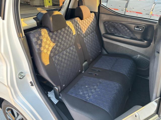 デイズ ハイウェイスター　Ｇターボプロパイロットエディション　ワンオーナー　禁煙車　全方位カメラ　純正ＳＤナビ　フルセグＴＶ（走行中可）　ＥＴＣ　プロパイロット　インテリジェントソナー　スマートキー２個　車両・ナビ取説　アダプティブクルーズコントロール（9枚目）