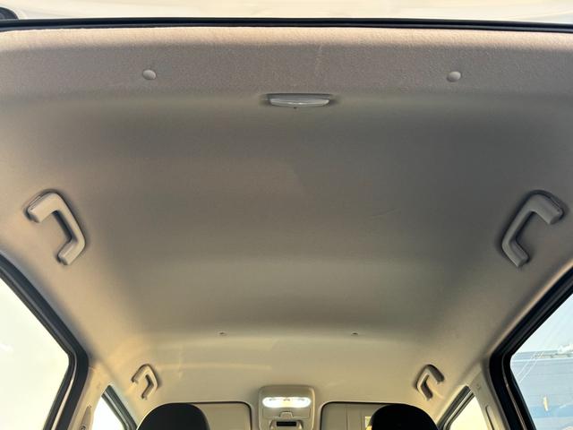 デイズ ハイウェイスター　Ｇターボプロパイロットエディション　ワンオーナー　禁煙車　全方位カメラ　純正ＳＤナビ　フルセグＴＶ（走行中可）　ＥＴＣ　プロパイロット　インテリジェントソナー　スマートキー２個　車両・ナビ取説　アダプティブクルーズコントロール（13枚目）