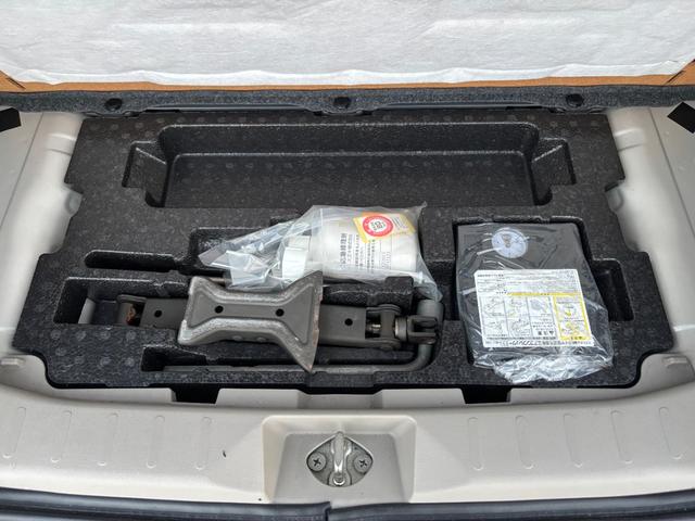 パレット T 両側電動スライド HID オーディオ ETC オートライト フォグランプ サイドバイザー 車両取説 スマートキー 純正14インチAW(12枚目)