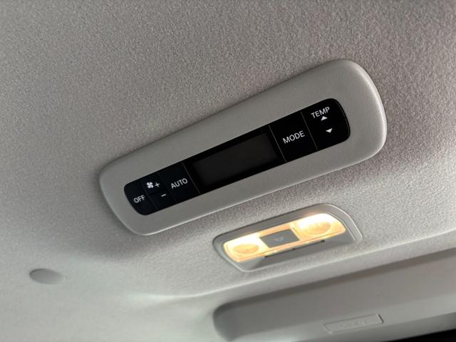 セレナ ハイウェイスターV 1オーナー Fスポイラー 純正コネクトナビ ステアヒーター シートヒーター(運転席/2列目) 後席モニター プロパイロット ワイヤレス充電 ETC2.0 フルセグTV 全方位カメラ(16枚目)