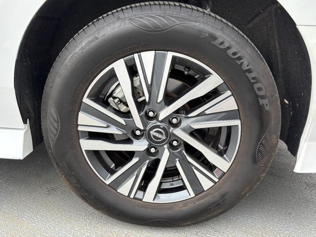 セレナ ハイウェイスターV 1オーナー Fスポイラー 純正コネクトナビ ステアヒーター シートヒーター(運転席/2列目) 後席モニター プロパイロット ワイヤレス充電 ETC2.0 フルセグTV 全方位カメラ(60枚目)