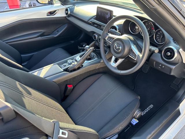 ロードスター Sスペシャルパッケージ ワンオーナー セーフティパッケージ シートヒーター フルセグTV マツダコネクト7インチナビ バックカメラ パーキングセンサー スマートシティブレーキ クルーズコントロール スマートキー2個(5枚目)