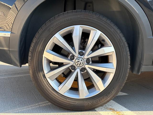 T-ロック TDI スタイルデザインパッケージ 禁煙車 バーチャルコクピット ACC TV Rカメラ 電動テールゲート 社外ドラレコ スマートキー2個 ドライバーアシスト 取説(13枚目)