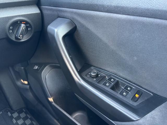 T-ロック TDI スタイルデザインパッケージ 禁煙車 バーチャルコクピット ACC TV Rカメラ 電動テールゲート 社外ドラレコ スマートキー2個 ドライバーアシスト 取説(33枚目)