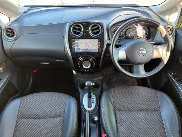 ノート メダリスト エマージェンシーブレーキパッケージ 純正ナビ 全方位カメラ フルセグTV エマージェンシーブレーキ レーンキープ ハーフレザー 社外14インチAW サイドバイザー ETC(24枚目)