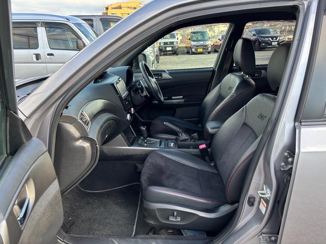 フォレスター tS STIスポーツマフラー ストラーダナビ フルセグTV 15mmローダウンコイルスプリング STI製倒立式ストラット リアダンパー STIチューニング フロント/リアフォグ シートヒーター(20枚目)