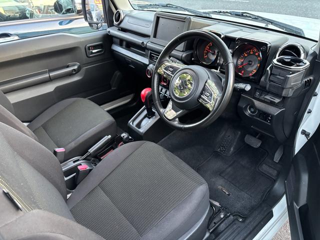 ジムニー XC アピオROADWINショックアブソーバー ガナドールマフラー サイドモール トーヨータイヤホワイトレター スズキセーフティサポート ETC シートヒーター フォグランプ LED(21枚目)