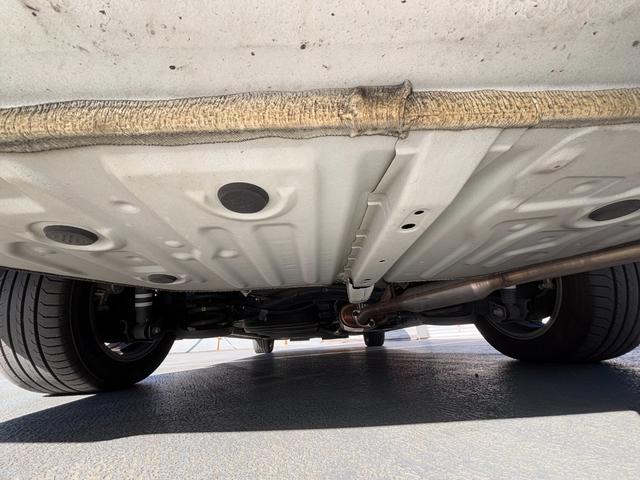 ノア ハイブリッドＳｉ　ダブルバイビー　ワンオーナー　禁煙車　純正１０インチナビ　ハーフレザー　フルセグＴＶ　バックカメラ　ビルトインＥＴＣ　シートヒーター　クルーズコントロール　セーフティセンス　スマートキー２個　毎年整備記録簿（54枚目）