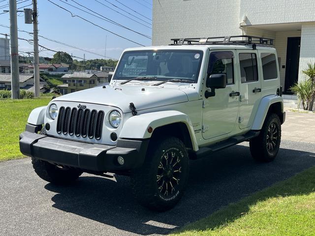 ジープ・ラングラーアンリミテッド サハラ　４ＷＤ　ＢＡＴＴＫＥＺ４本出しマフラー　サイドカメラ　ナビフルセグＴＶ　クルーズコントロール　ＥＴＣ　ナビ　二年車検付き　１７インチホイール　オールテレーンタイヤ　ルーフラック　３．６Ｌ（57枚目）