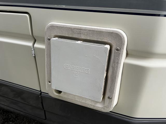 ヴァナゴン ＧＬ　Ｔ４　ヴァナゴン　オートスリーパー　キャンピングカー　タープ・テント接続可　バンクベッド　座席兼用ベッド　テーブル　シンク　コンセント　　ルーフベント　換気扇　８ナンバー（51枚目）
