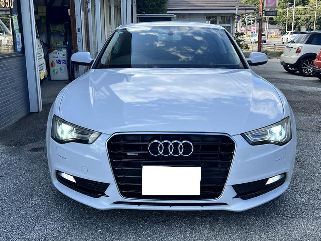 Ａ５ ２．０ＴＦＳＩクワトロ　４ＷＤ　黒レザーシート　パワーシート　バックカメラ　ナビ　テレビ　バックカメラ　クリアランスソナー　アイドリングストップ　１８インチＡＷ　純正フロアマット　クルーズコントロール　記録簿　二年車検付き（8枚目）