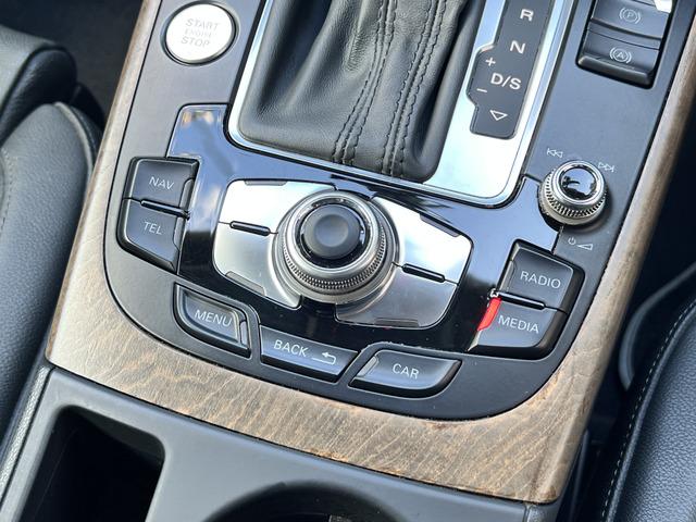 Ａ５ ２．０ＴＦＳＩクワトロ　４ＷＤ　黒レザーシート　パワーシート　バックカメラ　ナビ　テレビ　バックカメラ　クリアランスソナー　アイドリングストップ　１８インチＡＷ　純正フロアマット　クルーズコントロール　記録簿　二年車検付き（31枚目）