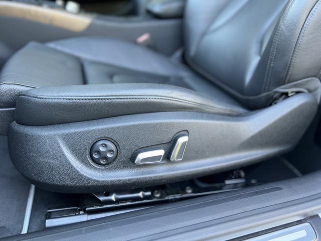 Ａ５ ２．０ＴＦＳＩクワトロ　４ＷＤ　黒レザーシート　パワーシート　バックカメラ　ナビ　テレビ　バックカメラ　クリアランスソナー　アイドリングストップ　１８インチＡＷ　純正フロアマット　クルーズコントロール　記録簿　二年車検付き（46枚目）