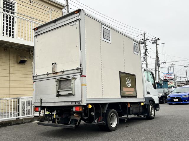 タイタンダッシュ オートマ キッチンカー フードトラック 移動販売車 ケータリングカー シンク 換気扇 エアコン コンロ 窓サッシ コンセント バックカメラ(6枚目)