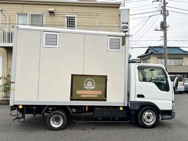 タイタンダッシュ オートマ キッチンカー フードトラック 移動販売車 ケータリングカー シンク 換気扇 エアコン コンロ 窓サッシ コンセント バックカメラ(9枚目)