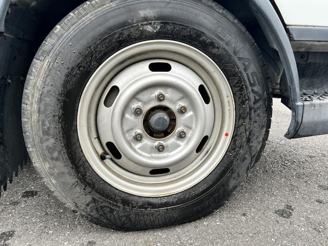 タイタンダッシュ オートマ キッチンカー フードトラック 移動販売車 ケータリングカー シンク 換気扇 エアコン コンロ 窓サッシ コンセント バックカメラ(17枚目)