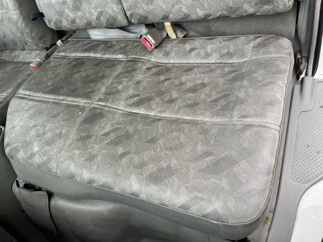 タイタンダッシュ オートマ キッチンカー フードトラック 移動販売車 ケータリングカー シンク 換気扇 エアコン コンロ 窓サッシ コンセント バックカメラ(41枚目)