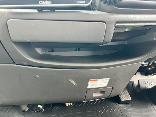 タイタンダッシュ オートマ キッチンカー フードトラック 移動販売車 ケータリングカー シンク 換気扇 エアコン コンロ 窓サッシ コンセント バックカメラ(42枚目)