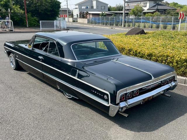 シボレーインパラ (3枚目)