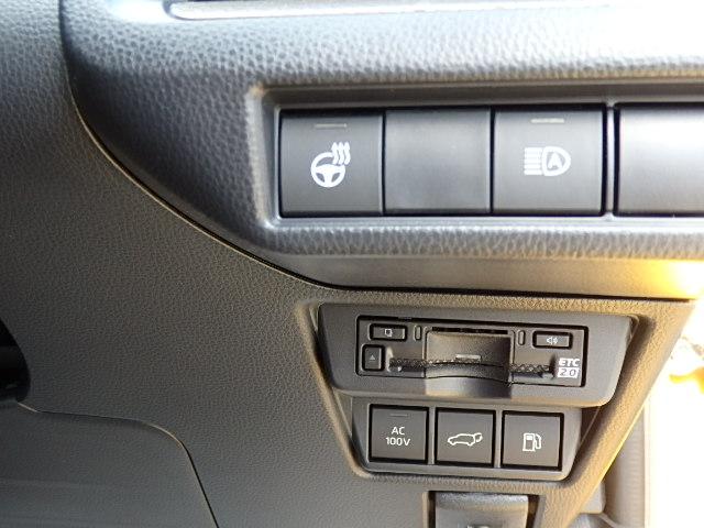 プリウス Ｚ　Ｚ（５名）　ワンオーナー　禁煙　新車保証継承　衝突軽減　チームメイト　１２．３型ＴＶナビ　パノラマルーフ　デジタルインナーミラー　１９インチアルミ　充電ケーブル　車検Ｒ９／１１（16枚目）