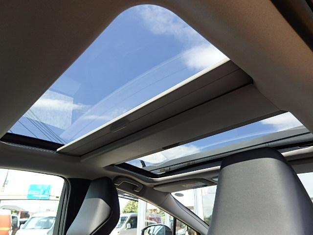 プリウス Ｚ　Ｚ（５名）　ワンオーナー　禁煙　新車保証継承　衝突軽減　チームメイト　１２．３型ＴＶナビ　パノラマルーフ　デジタルインナーミラー　１９インチアルミ　充電ケーブル　車検Ｒ９／１１（23枚目）