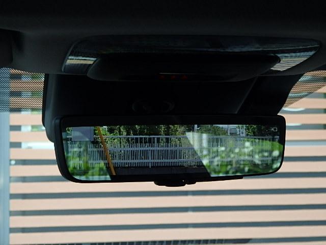 プリウス Ｚ　Ｚ（５名）　ワンオーナー　禁煙　新車保証継承　衝突軽減　チームメイト　１２．３型ＴＶナビ　パノラマルーフ　デジタルインナーミラー　１９インチアルミ　充電ケーブル　車検Ｒ９／１１（26枚目）