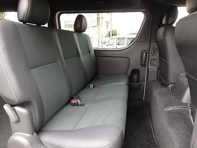 ハイエースバン スーパーＧＬ　ダークプライムＩＩ　ワンオーナー　禁煙　セーフティセンス　衝突軽減　ナビ　Ｂｌｕｅｔｏｏｔｈ　地デジ　バックカメラ　パノラミックビュー　ＥＴＣ　ドラレコ　全記録簿有　車検Ｒ８／１０　新車保証継承（16枚目）