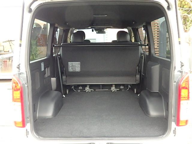 ハイエースバン スーパーＧＬ　ダークプライムＩＩ　ワンオーナー　禁煙　セーフティセンス　衝突軽減　ナビ　Ｂｌｕｅｔｏｏｔｈ　地デジ　バックカメラ　パノラミックビュー　ＥＴＣ　ドラレコ　全記録簿有　車検Ｒ８／１０　新車保証継承（18枚目）
