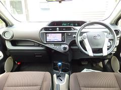 ☆スッキリとしたインパネ回り！運転席は高さ調整も可能！背の低い女性の方でもフロントビューが見やすいです！ 7