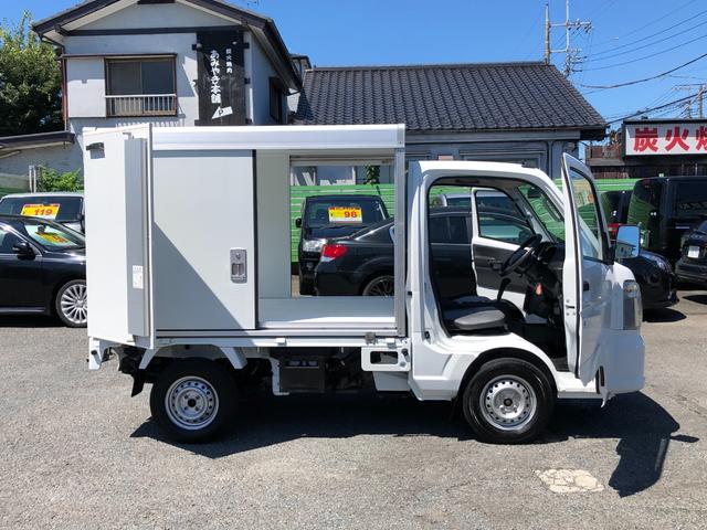 キャリイトラック 　保冷車　４ＷＤ　１年間保証付き　禁煙車　キーレス　積載量３５０ｋｇ　エアコン　運転席エアバック　三方開　スタッドレスタイヤ付き　スペアキー　パワーステアリング　ルームクリーニング実施済み（57枚目）