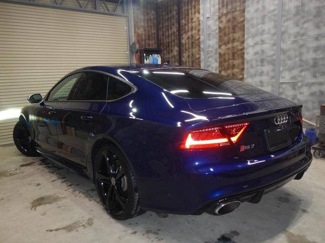 アウディ ＲＳ７スポーツバック