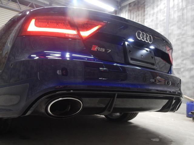 アウディ ＲＳ７スポーツバック