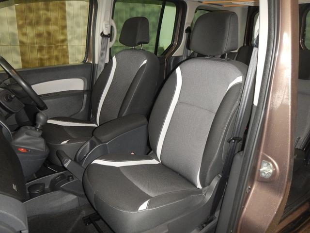 カングー ゼン　オーディオ　Ｂｌｕｅｔｏｏｔｈ　ＥＴＣ　ターボ車　クルーズコントロール　社外前後ドラレコ（21枚目）
