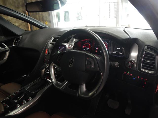 ＤＳ５ シック　ブルーＨＤｉ　レザーパッケージ　シック　ブルーＨＤｉ　レザーパッケージ５名）茶系レザー　ＤＥＮＯＮスピーカー　ガラスルーフ　クルコン　ナビＴＶカメラ　前席パワーシート＆ヒーター（17枚目）