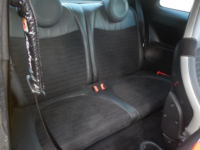 アバルト595 コンペティツィオーネ タイベルWP交換渡し Sabeltハーフレザースポーツシート ディスプレイオーディオ ブレンボ ETC 4本マフラー(20枚目)