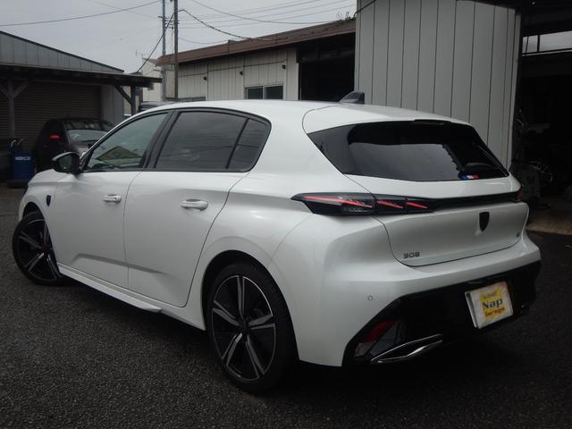 ３０８ ＧＴ　ブルーＨＤｉ　ワンオーナー　純正ナビ全方位　ミラースクリーン　アダプティブクルーズ　シートヒーター　ハンドルＨ　ハーフレザー　ＬＥＤ（10枚目）