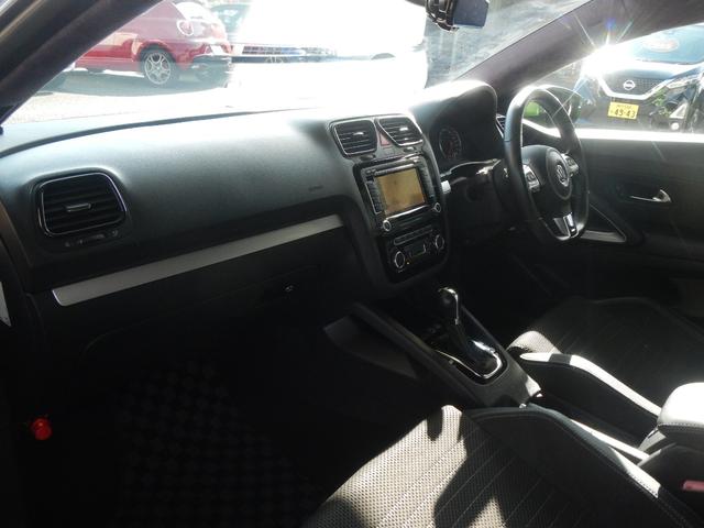 シロッコ TSI TSI(4名)純正ナビ アイバッハダウンサス Rカメラ付ミラードラレコ TV ハーフレザー パドルシフト 17AW(18枚目)