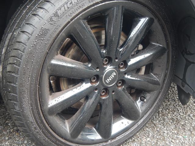 MINI クーパーS 純正ナビ・バックカメラ ミラーETC LED ブラックライトリング ユニオンテール 17ブラックAW コンフォートアクセス(10枚目)