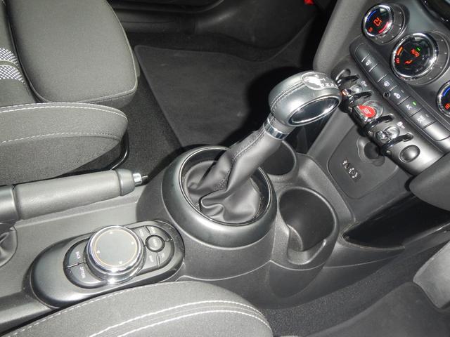 MINI クーパーS 純正ナビ・バックカメラ ミラーETC LED ブラックライトリング ユニオンテール 17ブラックAW コンフォートアクセス(12枚目)